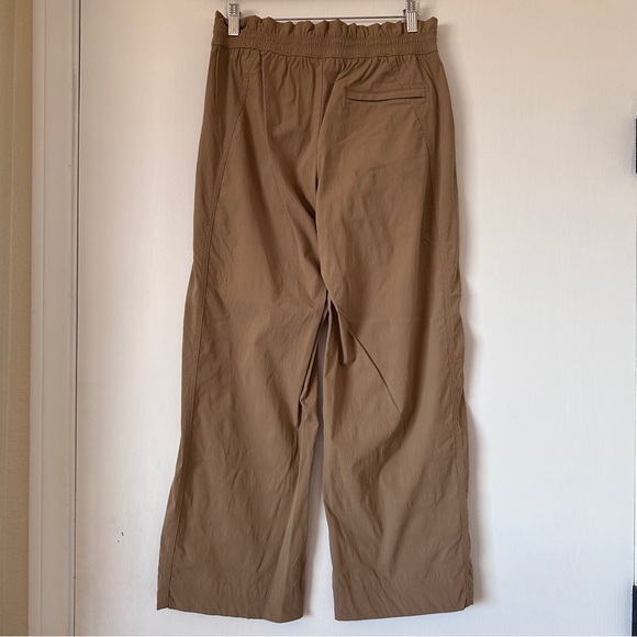 Athleta Trekkie High Rise Parachute Pant, Big Sur Brown, 4 Petite - Picture 6 of 11